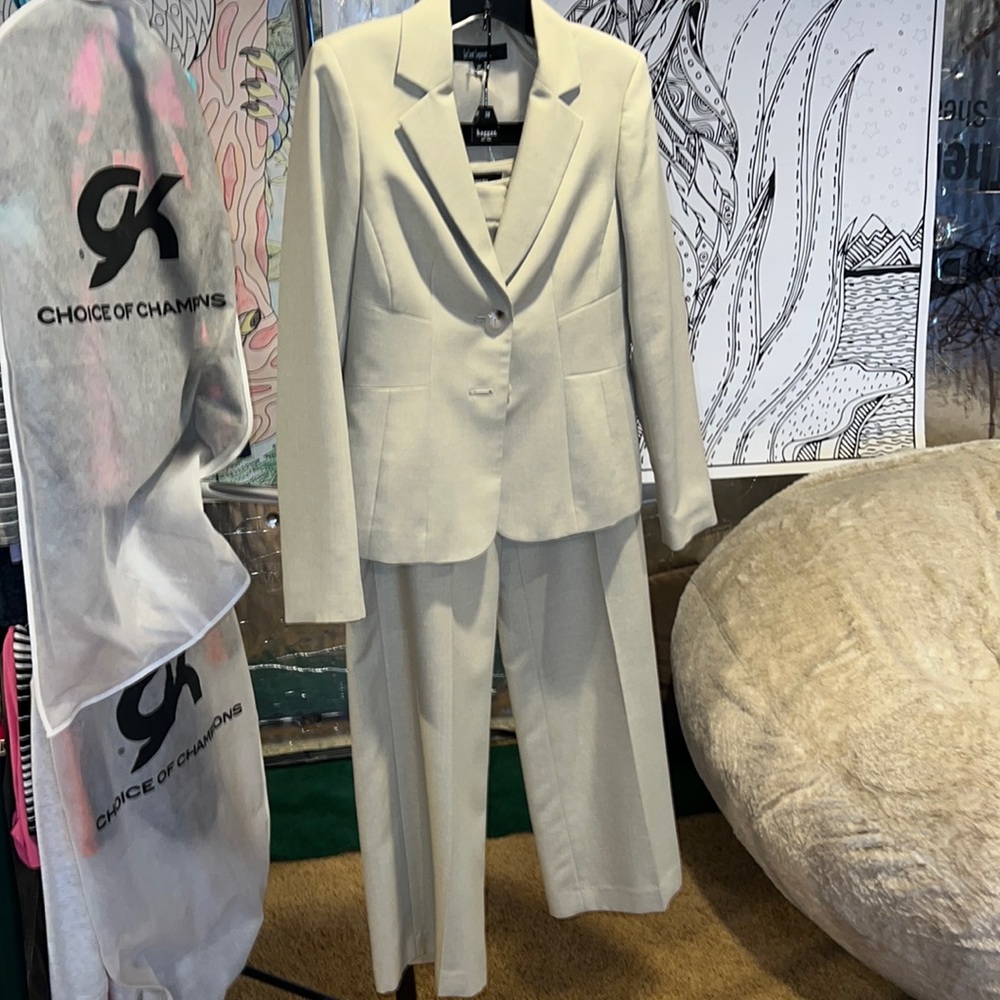 Tan Le Suit Separates, Suit Jacket and pants size 4P